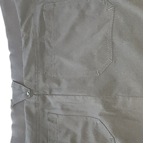 Lee Skort Mid-Rise Black Performance Sz. 10 Skort - Picture 5 of 8
